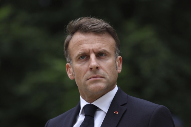 O Emmanuel Macron