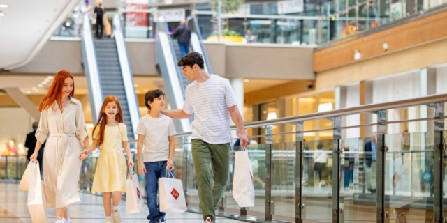 Ζήσε μια μοναδική shopping εμπειρία στα Εμπορικά Κέντρα της LAMDA Development