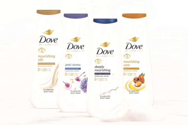 Νέα σειρά αφρόλουτρων Dove Advanced Care: 24ωρη αίσθηση ενυδάτωσης απευθείας από το ντους