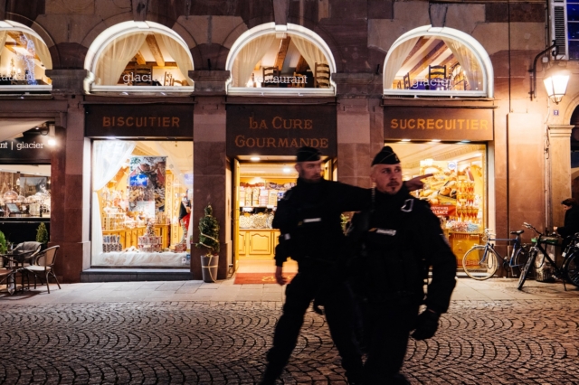 Αστυνομικοί στο Παρίσι (φωτογραφία αρχείου)