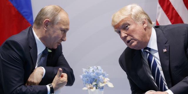 Τραμπ και Πούτιν (φωτογραφία αρχείου0