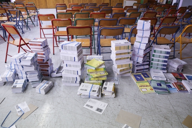 Πιερρακάκης: Έρχεται το πολλαπλό βιβλίο στα σχολεία