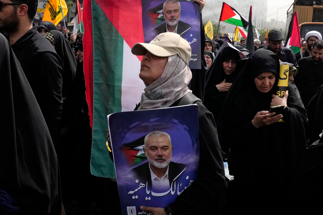 Στιγμιότυπο από την κηδεία του ηγέτη της Χαμάς