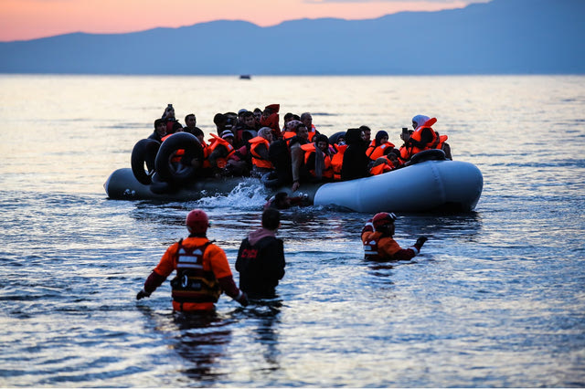 Ναυάγιο στη Γαύδο: Μεγάλη επιχείρηση διάσωσης 96 μεταναστών