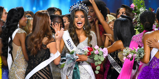 Η νέα Miss USA είναι αξιωματικός πληροφοριών του στρατού