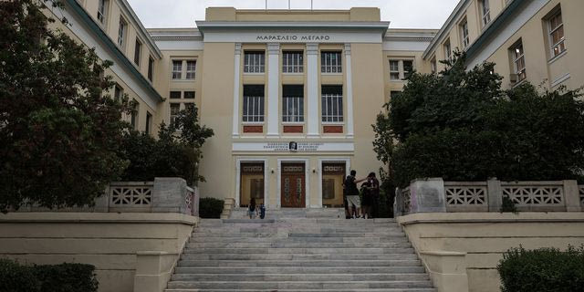 Η κεντρική είσοδος της ΑΣΟΕΕ