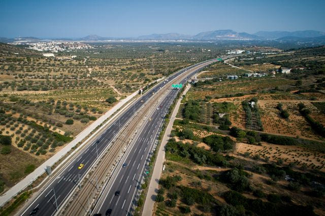 Αττική Οδός: Κυκλοφοριακές ρυθμίσεις το βράδυ – Ποιοι κόμβοι θα είναι κλειστοί