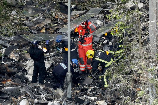 Πυροσβέστες στην Μ. Βρετανία (φωτογραφία αρχείου)