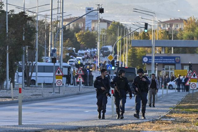 Αστυνομία στο σημείο της τρομοκρατικής επίθεσης στην Άγκυρα