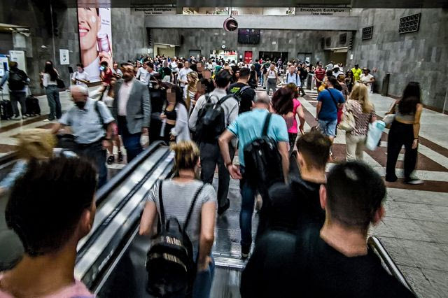 Μετρό: Τι λέει η ΣΤΑ.ΣΥ. για το χάος στο Σύνταγμα