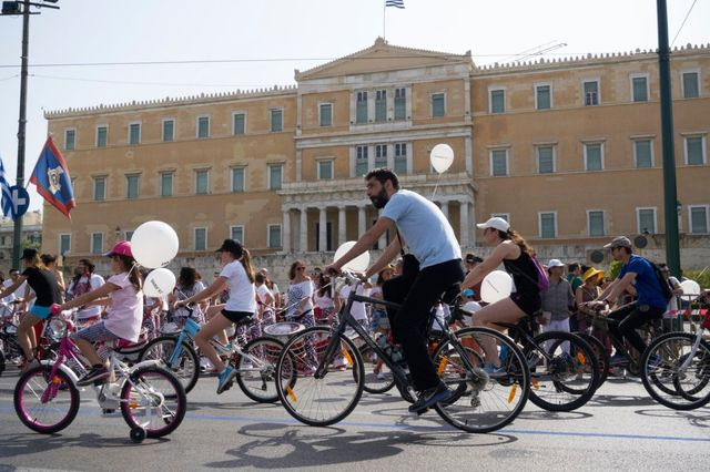 Γνωρίστε την Αθήνα, κάνοντας την πιο ωραία διαδρομή με το ποδήλατο σας