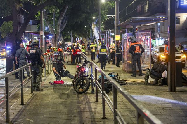 Ισραήλ: Ο στρατιωτικός βραχίονας της Χαμάς ανέλαβε την ευθύνη για την επίθεση στο Τελ Αβίβ