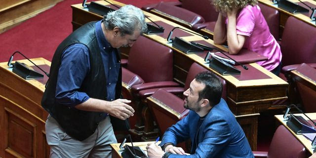 “Τώρα είν’ αργά αγάπη μου γλυκιά…”