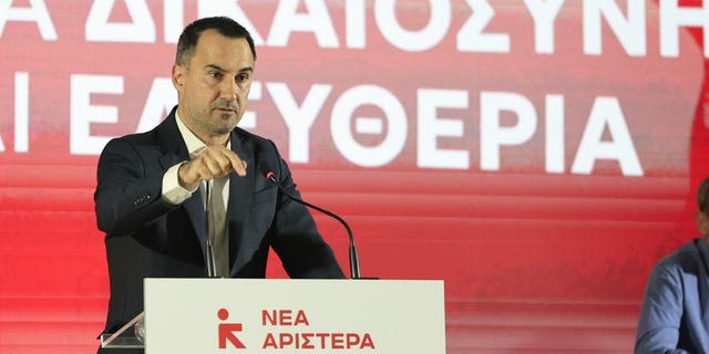 Ο Αλέξης Χαρίτσης στο συνέδριο της Νέας Αριστεράς