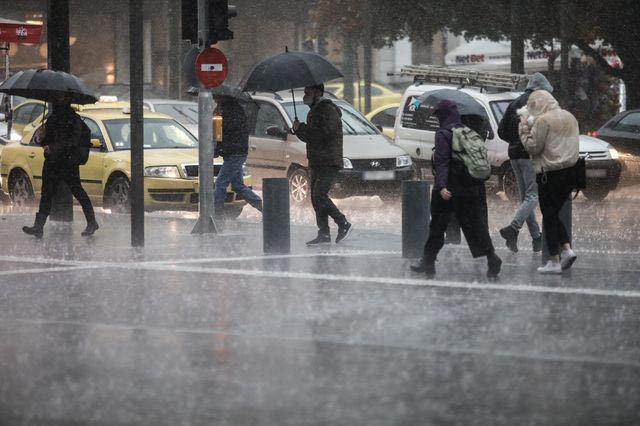 Καιρός: Νέο έκτακτο δελτίο της ΕΜΥ – Πού θα είναι έντονα τα φαινόμενα