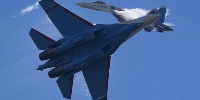 Ρωσικά μαχητικά Sukhoi Su-35S