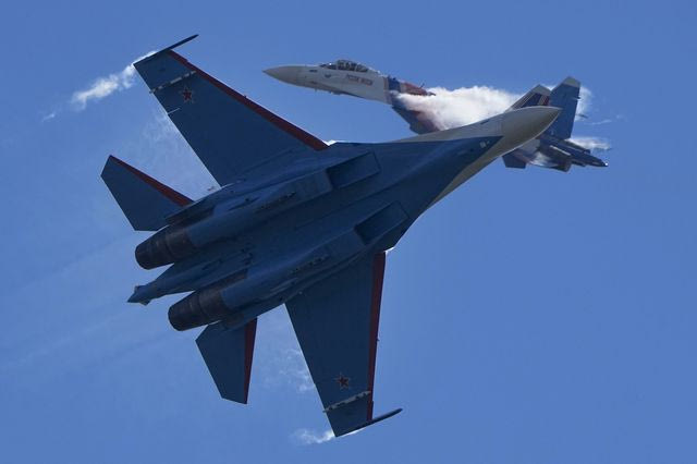 Ρωσικά μαχητικά Sukhoi Su-35S