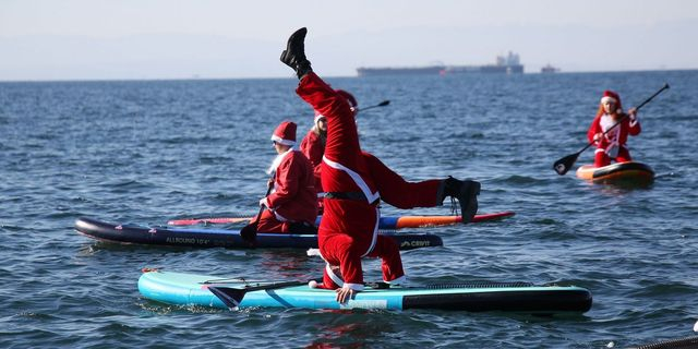 Άη Βασίληδες κάνουν sup στον Θερμαϊκό Κόλπο