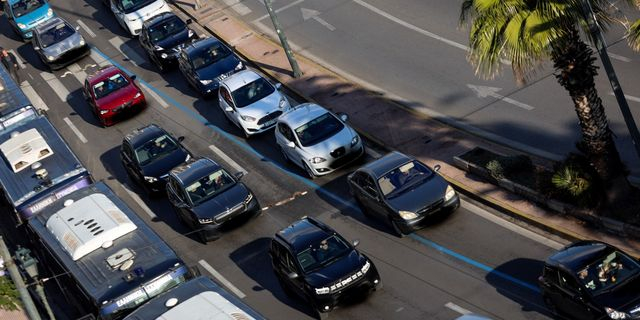 Τέλη κυκλοφορίας: Λήγει στις 31/12 η προθεσμία – Ποιοι θα πληρώσουν διπλάσια πρόστιμα