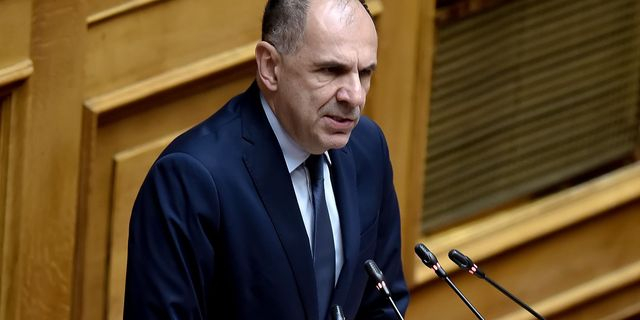 Στην αντεπίθεση ο Γεραπετρίτης: “Εθνικό είναι το αληθές”