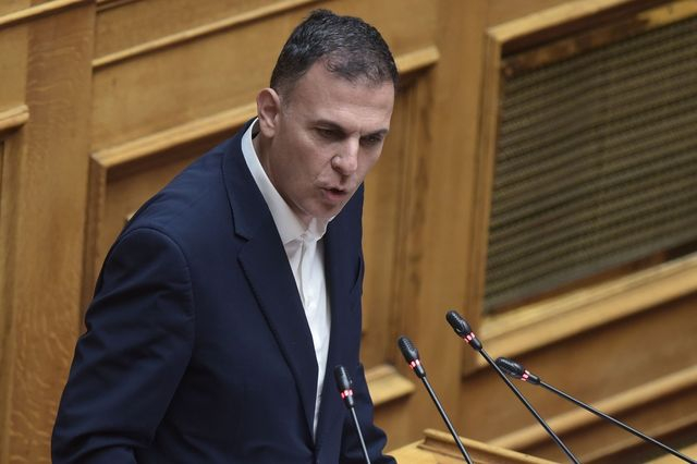 Καραμέρος: Ο Κ. Μητσοτάκης είναι ο εντολέας του Τριαντόπουλου, της εξεταστικής, του Καραμανλή