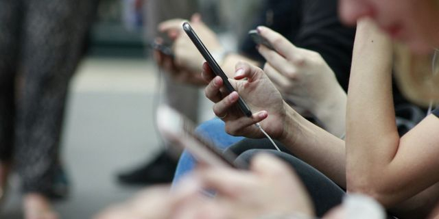 Υλοποιήθηκε η αποστολή και λήψη SMS μέσω δορυφόρου, απευθείας από smartphones