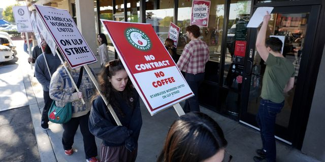 ΗΠΑ: Απεργία εργαζομένων της Starbucks σήμερα σε περισσότερα από 300 καταστήματα