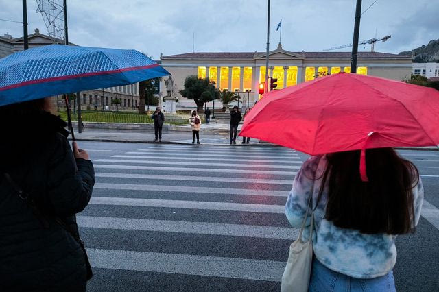 Καιρός: Πτώση της θερμοκρασίας και βροχές τις επόμενες ημέρες