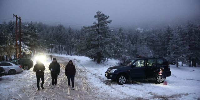 Κακοκαιρία: Τι πρέπει να προσέξουν όσοι κινηθούν εν μέσω έντονων φαινομένων