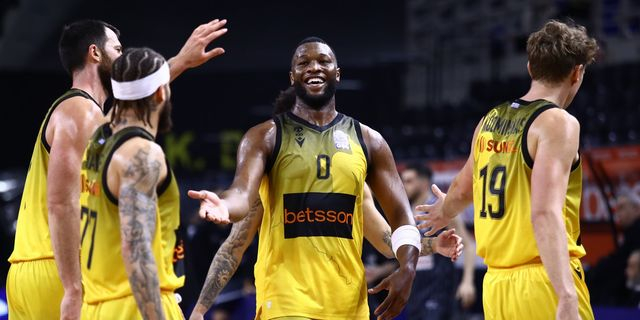 ΑΕΚ Betsson – ΠΑΟΚ 91-68: Η Ένωση κυριάρχησε και πήρε τη διαφορά