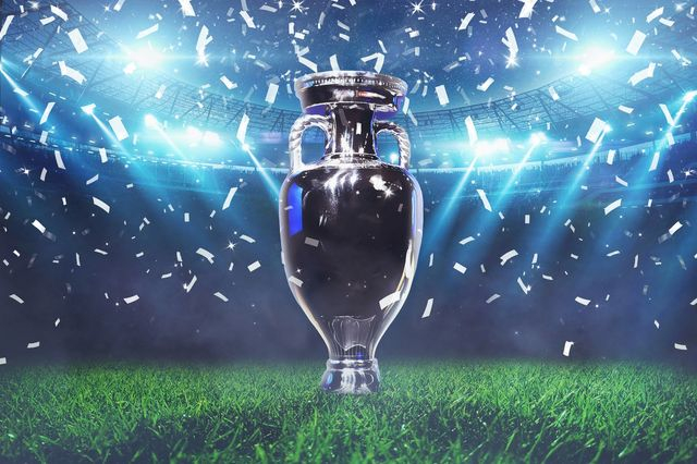 Champions League: Οι 12 ομάδες που έχουν προκριθεί και τα πιθανά σταυρώματα στους 16