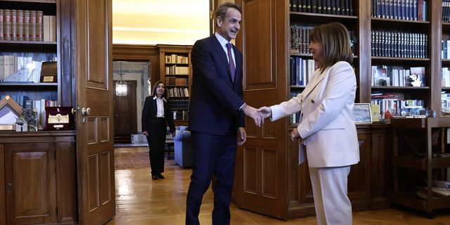 Μητσοτάκης: Ο Πρόεδρος της Δημοκρατίας πρέπει να υπηρετεί για μία, εξαετή, θητεία