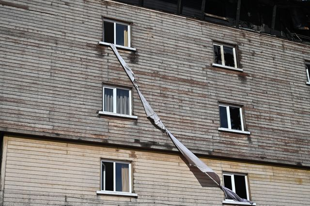 Τουρκία: Έδεναν σεντόνια στα παράθυρα κι έπεφταν στο κενό για να σωθούν από την πυρκαγιά