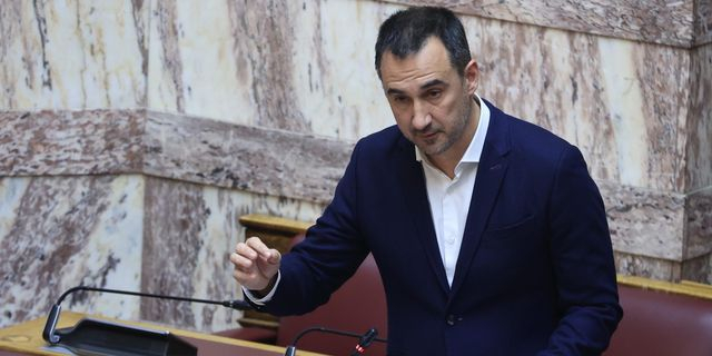 Χαρίτσης: Ο Μητσοτάκης προσπαθεί να αποσιωπήσει τα Τέμπη, αλλά δεν θα τα καταφέρει