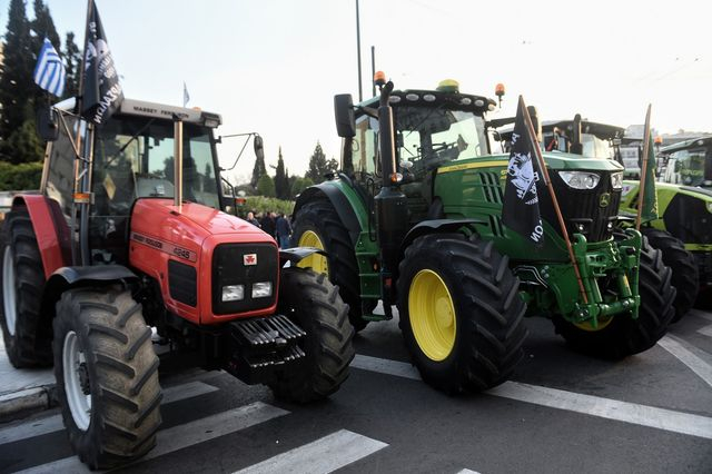 Τέμπη: Μηχανοκίνητη πορεία αγροτών στην Κοζάνη στη μνήμη των θυμάτων