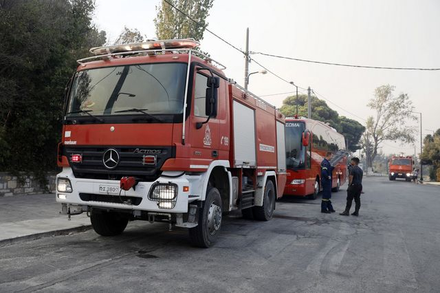 Φλώρινα: Φωτιά σε μονοκατοικία – Στο νοσοκομείο προληπτικά μητέρα και κόρη