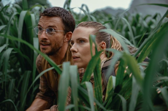 Jurassic World Rebirth: Στο πρώτο trailer η Scarlett Johansson αντιμετωπίζει τους “χειρότερους” δεινόσαυρους