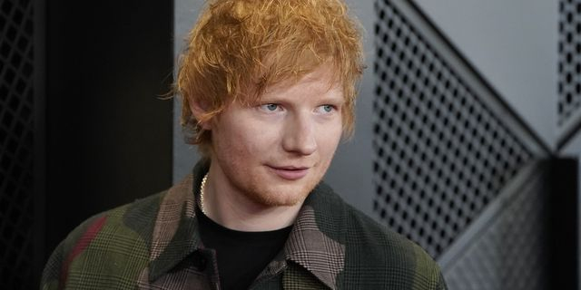 Ed Sheeran: Τραγουδούσε σε δρόμο της Ινδίας και τον σταμάτησε η αστυνομία