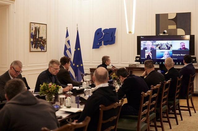 Σύσκεψη στο Μέγαρο Μαξίμου για την έντονη σεισμική δραστηριότητα που καταγράφεται ανοιχτά της Σαντορίνης