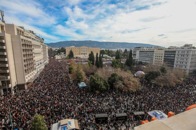 Η αντιπολίτευση ετοιμάζεται για την 28η Φεβρουαρίου