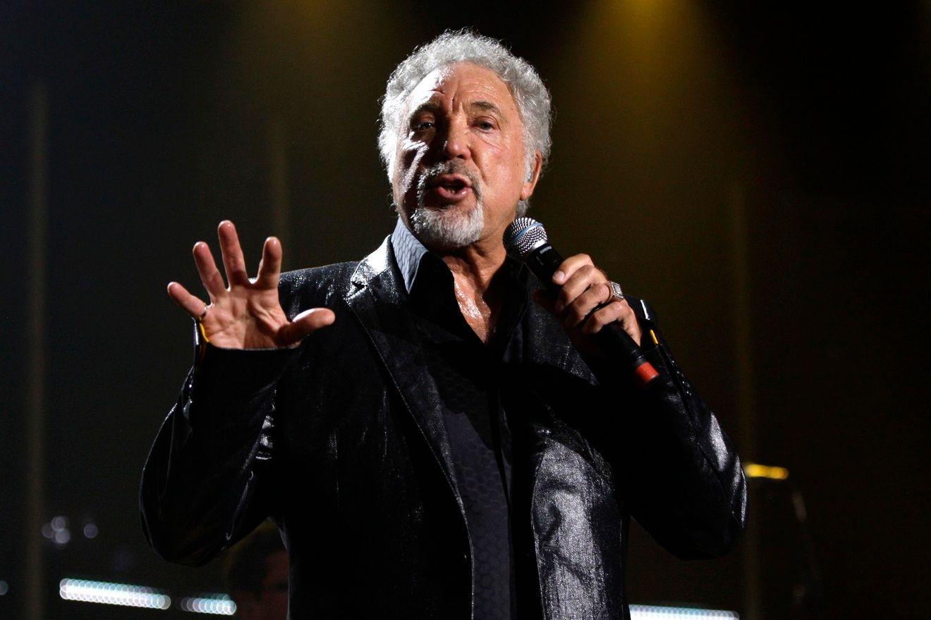 Ο θρυλικός Sir Tom Jones για πρώτη φορά στην Αθήνα