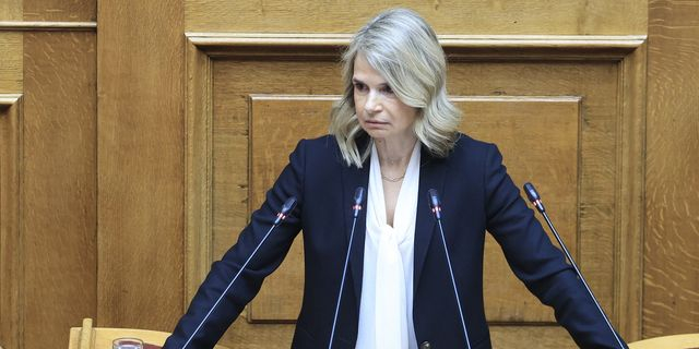 H Mιλένα Αποστολάκη στη συζήτηση και ψηφοφορία στην Ολομέλεια της Βουλής για την σύσταση Προανακριτικής Επιτροπής, η οποία θα κληθεί να διερευνήσει τις τυχόν ποινικές ευθύνες του Χρήστου Τριαντόπουλου, για το μπάζωμα στα Τέμπη