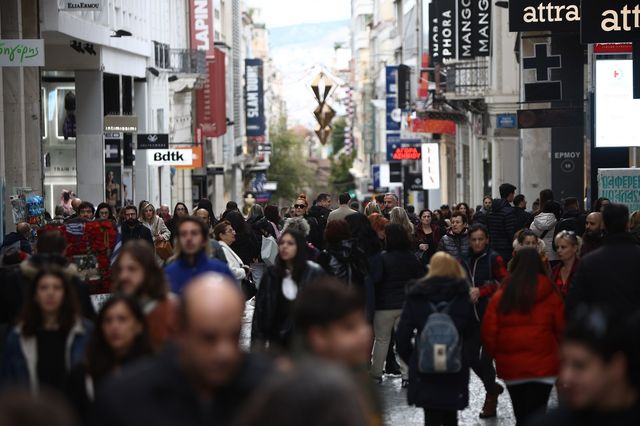 Ελεύθεροι επαγγελματίες: Η δύσκολη εξίσωση της φορολόγησης μπροστά στον νέο “τσάρο”