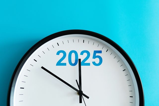 Αλλαγή ώρας 2025: Πότε γυρίζουμε τους δείκτες μια ώρα μπροστά