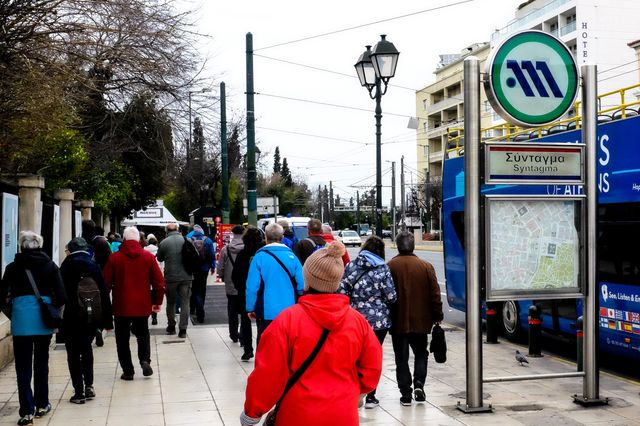 Μετρό: Κλειστοί οι σταθμοί “Σύνταγμα” και “Πανεπιστήμιο”