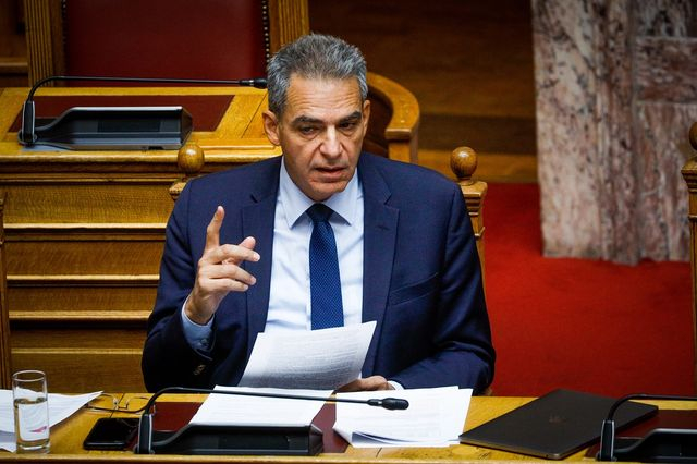 Άγγελος Συρίγος: Υπέρ της αποστολής ελληνικών στρατευμάτων στην Ουκρανία