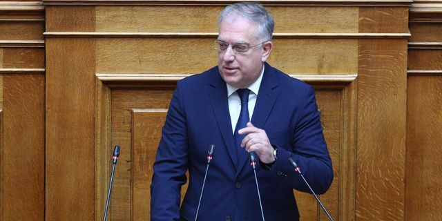 Θεοδωρικάκος: Υποχρέωσή μας είναι να διαλευκανθεί πλήρως η εθνική τραγωδία των Τεμπών